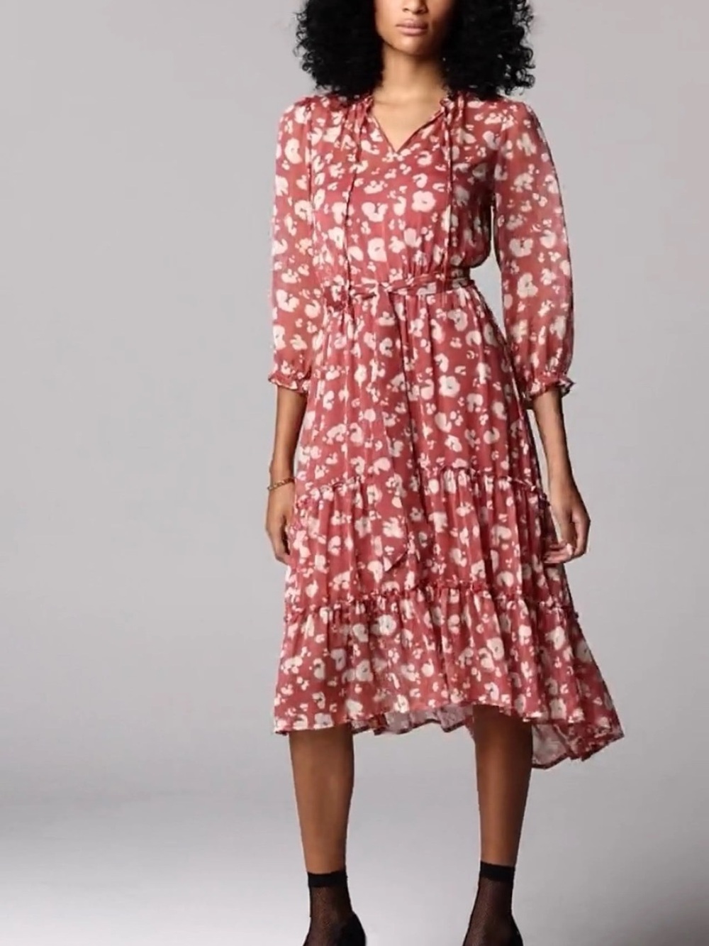 Simply Vera Wang Dusty Rose Floral Tiered Midi Dress Romantic Boho Brunch Fall